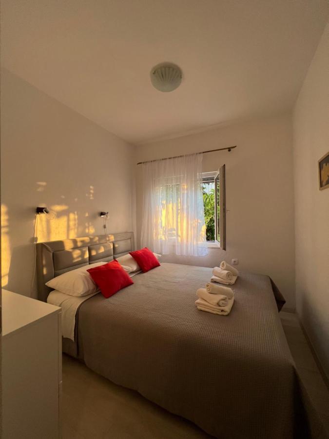 Apartmani Tamaris Vinišće 外观 照片