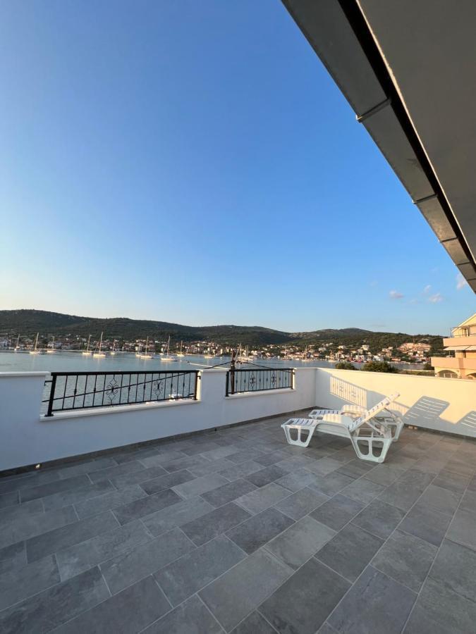 Apartmani Tamaris Vinišće 外观 照片